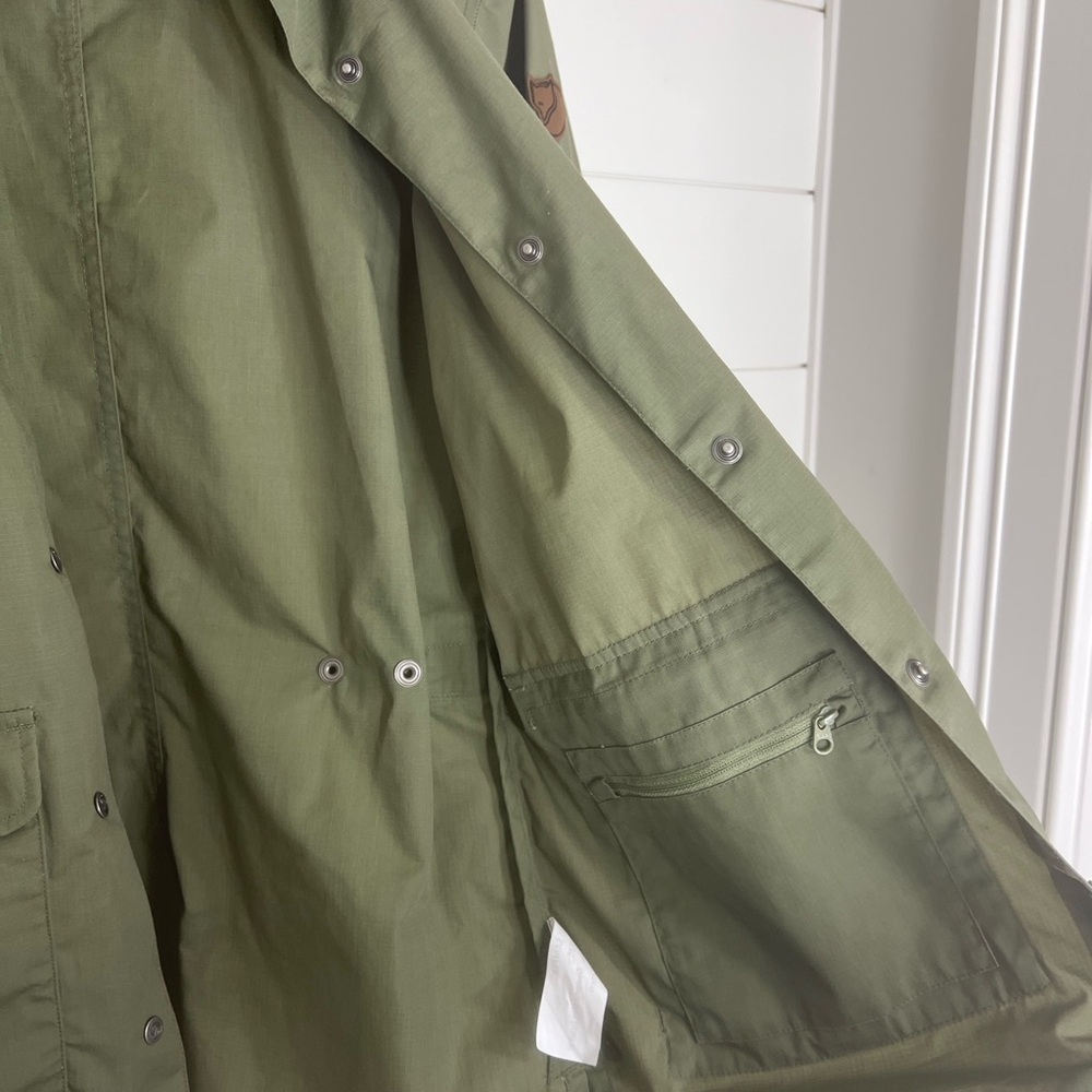 LIKE-NEW Fjallraven Greenland Shirt Jacket - Picture 7 of 12